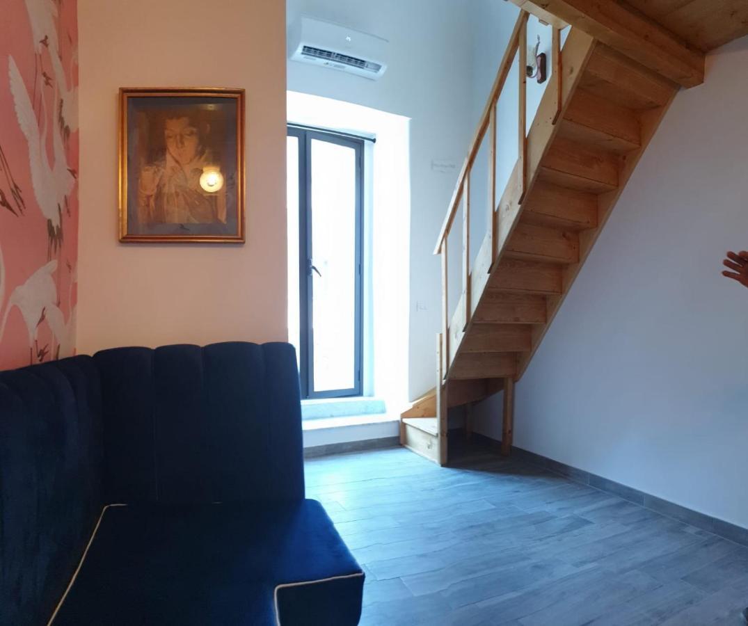 Le Stanze Dello Scirocco Bed & Breakfast คาตาเนีย ภายนอก รูปภาพ